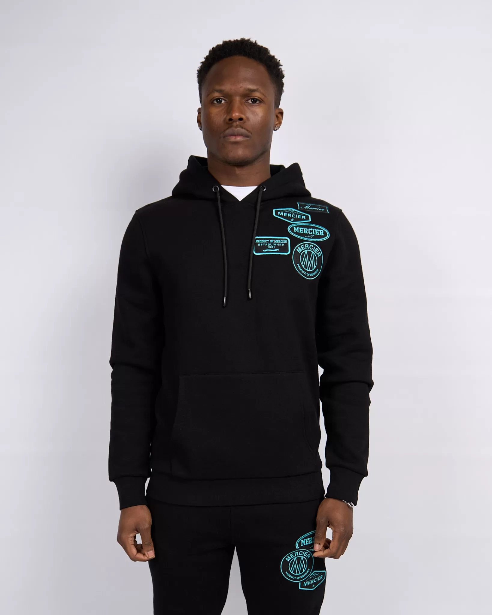 Store Mercier Felpa con cappuccio nera Tiffany E distintivo