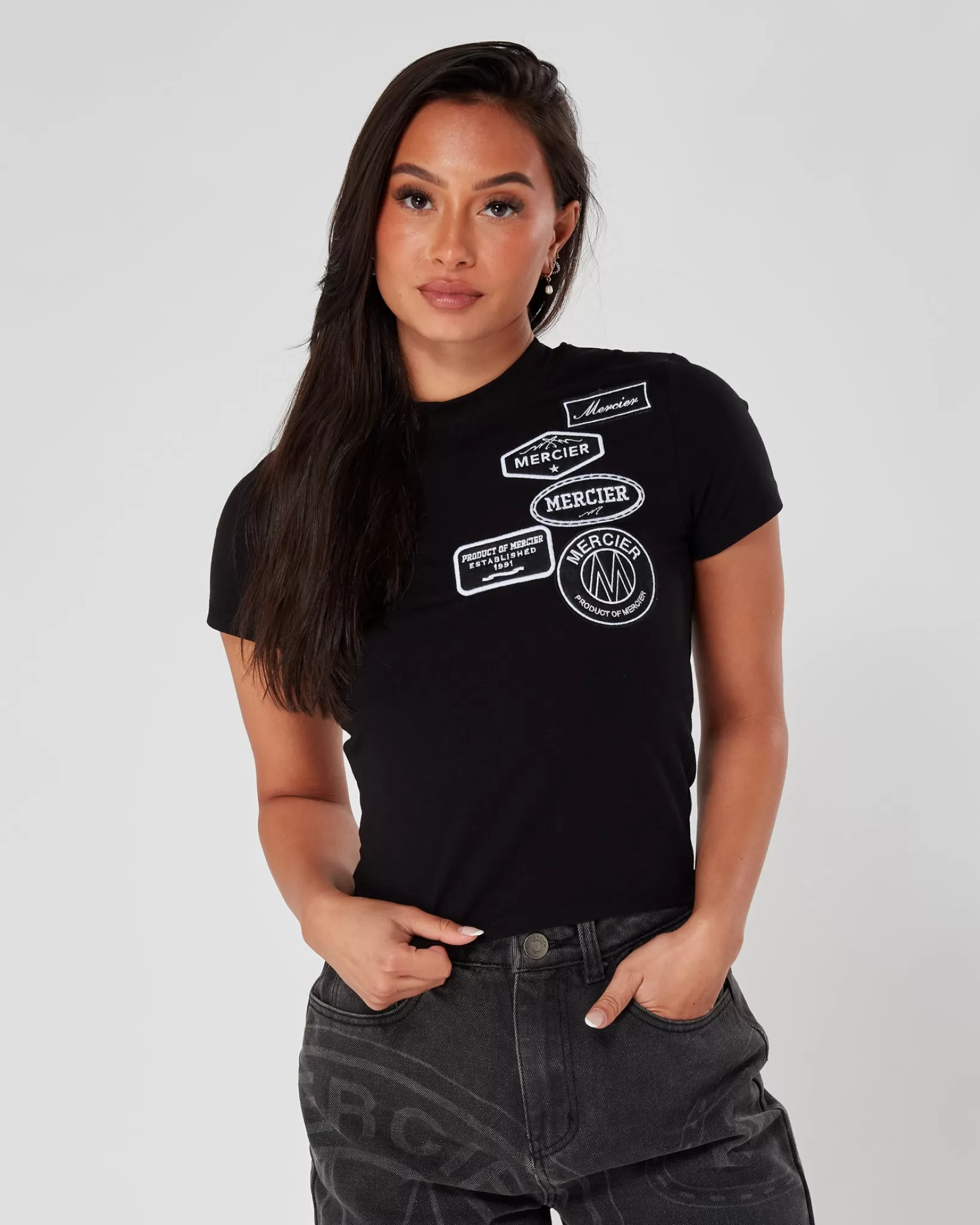 New Mercier Mono distintivo da donna nero con maglia