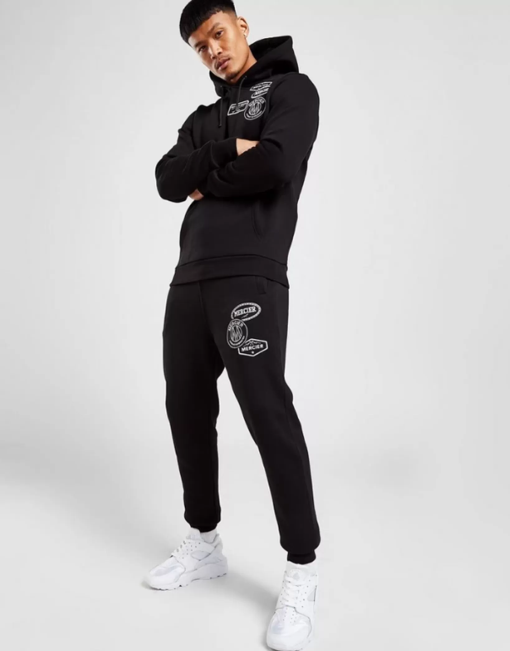 Online Mercier Pantaloni con badge neri