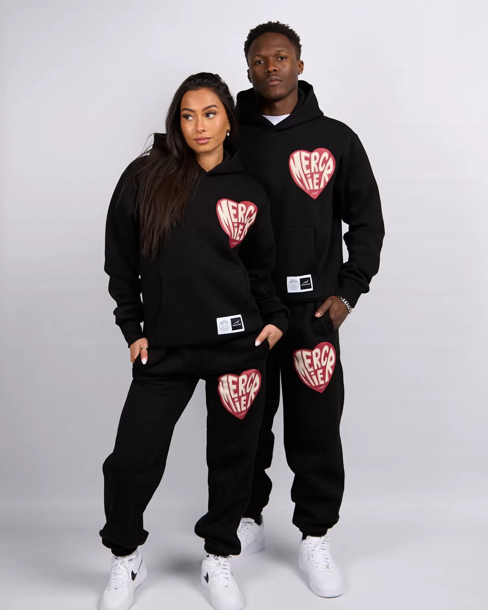 Outlet Mercier Pantaloni da jogging con cuore nero