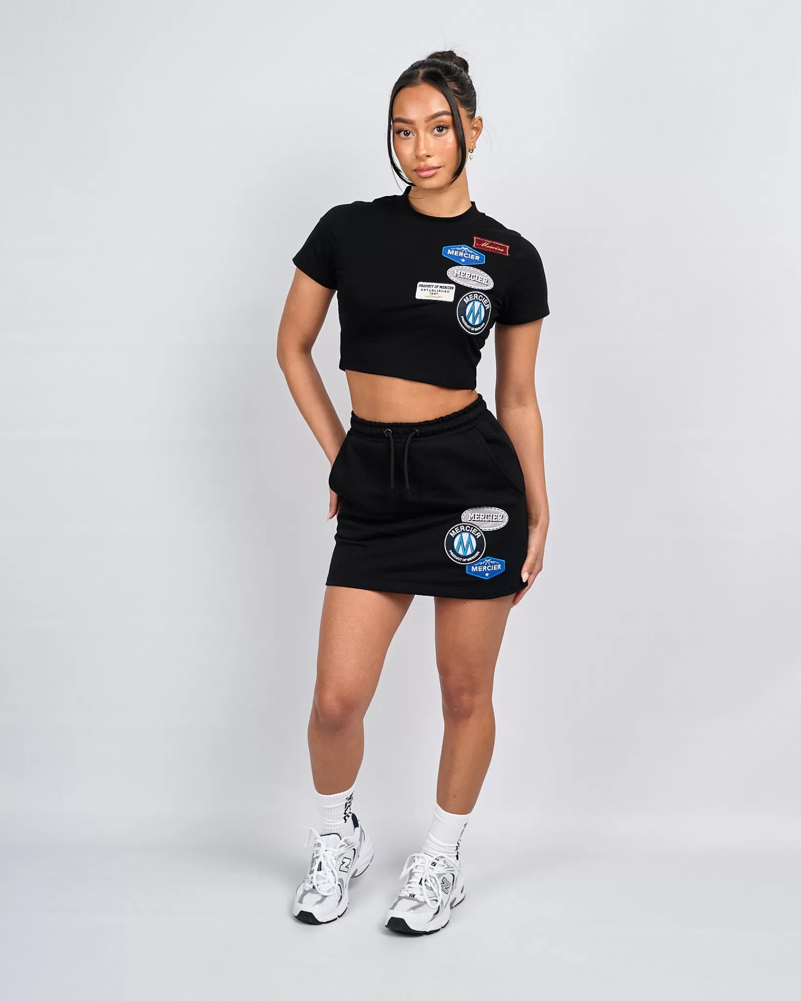 Fashion Mercier T-shirt nera da donna con badge OG